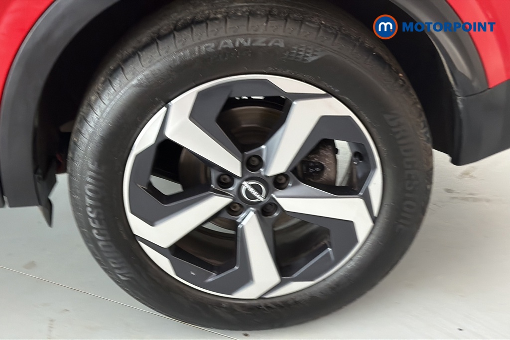 Nissan Qashqai N-Connecta Manual Petrol SUV - Stock Number (1668391) - 45th supplementary image