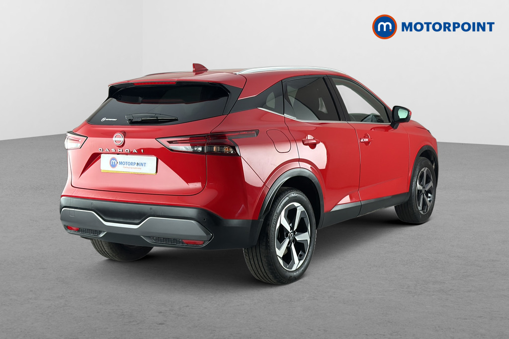 Nissan Qashqai N-Connecta Manual Petrol SUV - Stock Number (1668391) - Passenger side rear corner