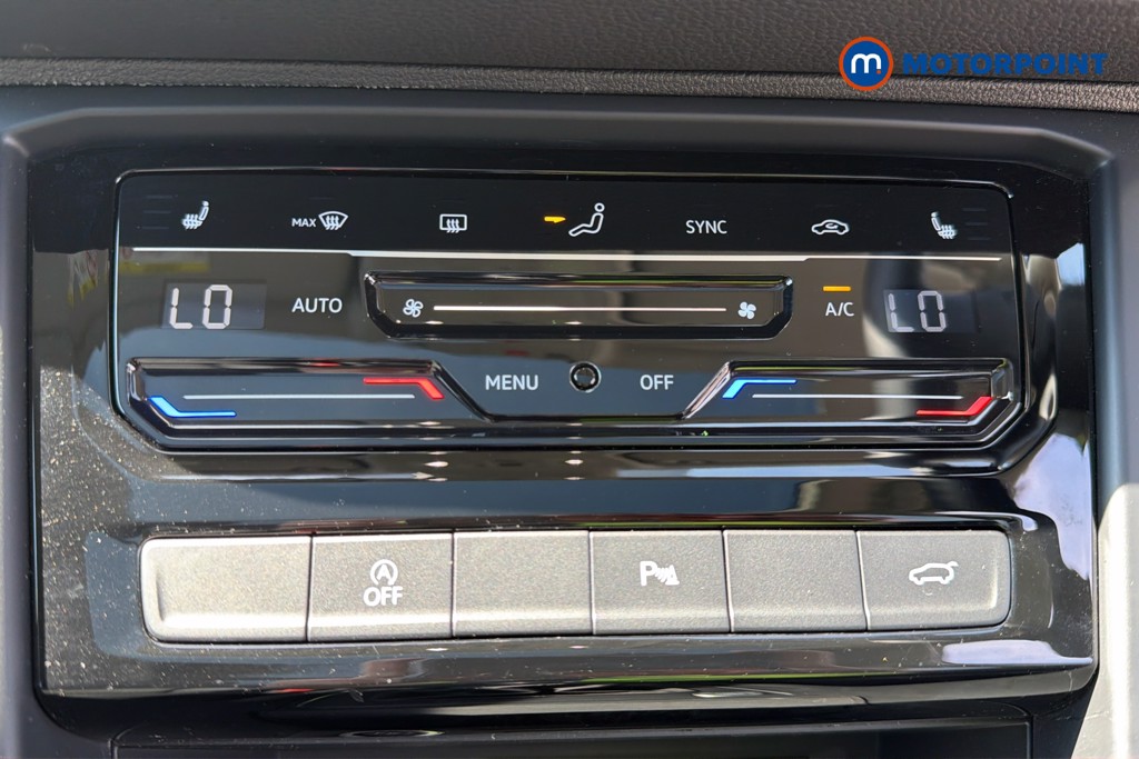 Volkswagen Touran Match Manual Petrol People Carrier - Stock Number (1668476) - 2nd supplementary image
