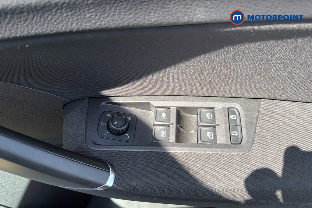 Volkswagen Touran Match Manual Petrol People Carrier - Stock Number (1668476) - 42nd supplementary image