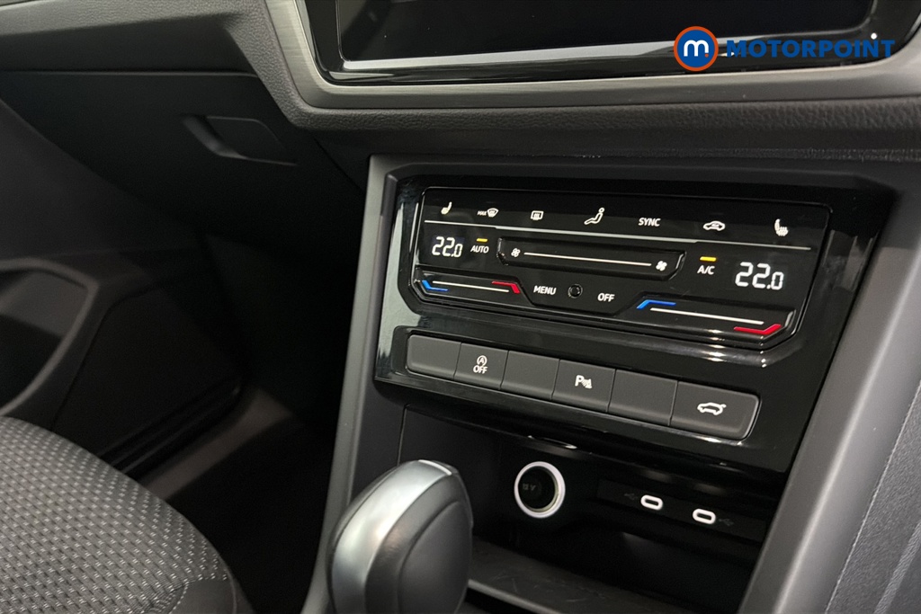 Volkswagen Touran Match Automatic Petrol People Carrier - Stock Number (1668519) - 12th supplementary image