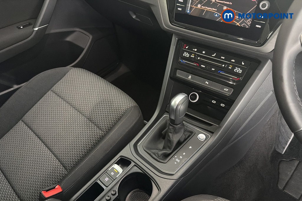 Volkswagen Touran Match Automatic Petrol People Carrier - Stock Number (1668519) - 15th supplementary image