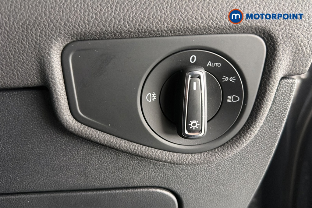 Volkswagen Touran Match Manual Petrol People Carrier - Stock Number (1668535) - 11th supplementary image