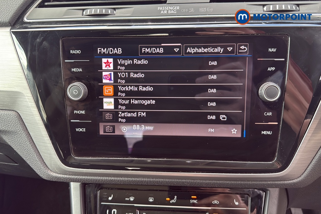 Volkswagen Touran Match Manual Petrol People Carrier - Stock Number (1668537) - 8th supplementary image
