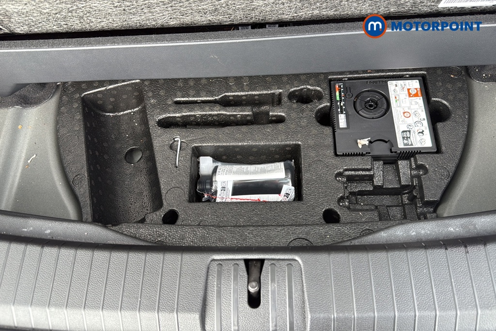 Volkswagen Touran Match Manual Petrol People Carrier - Stock Number (1668537) - 33rd supplementary image