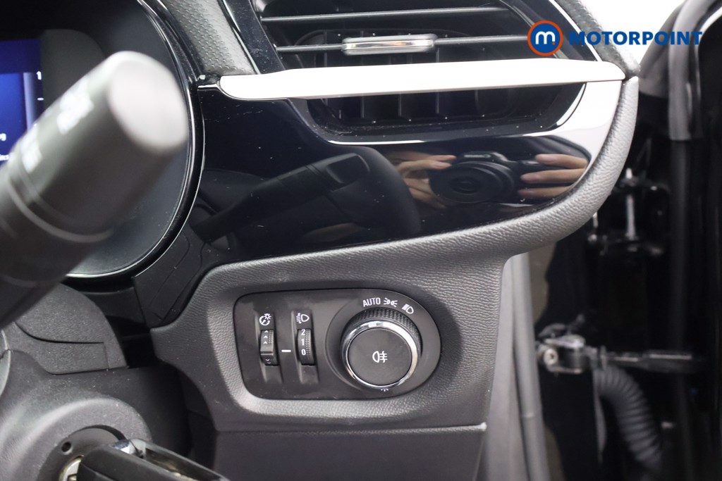 Vauxhall Corsa YES Manual Petrol Hatchback - Stock Number (1668575) - 7th supplementary image