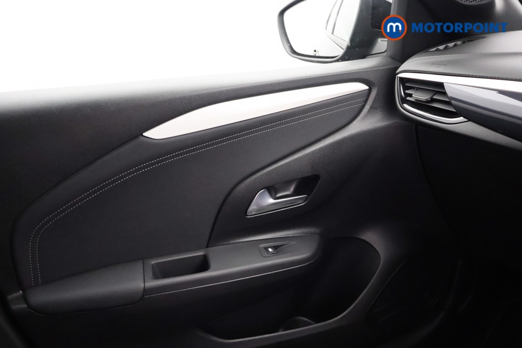 Vauxhall Corsa YES Manual Petrol Hatchback - Stock Number (1668575) - 13th supplementary image