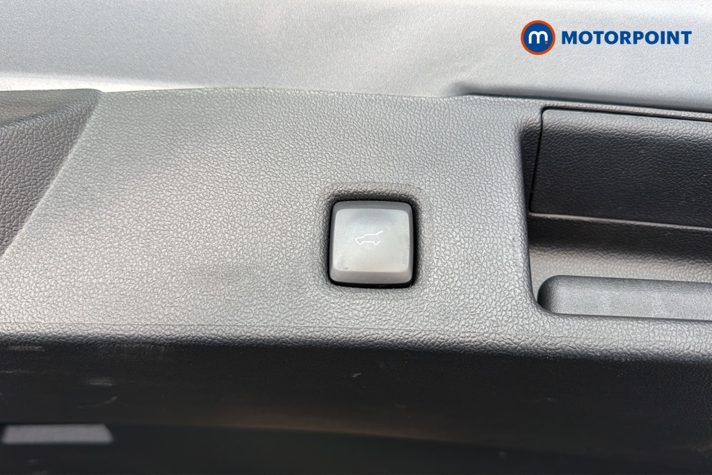 Ford Kuga St-Line X Edition Automatic Petrol-Electric Hybrid SUV - Stock Number (1628695) - 35th supplementary image