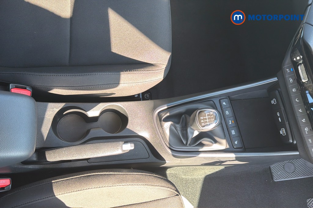 Hyundai I20 Premium Manual Petrol Hatchback - Stock Number (1633214) - 6th supplementary image