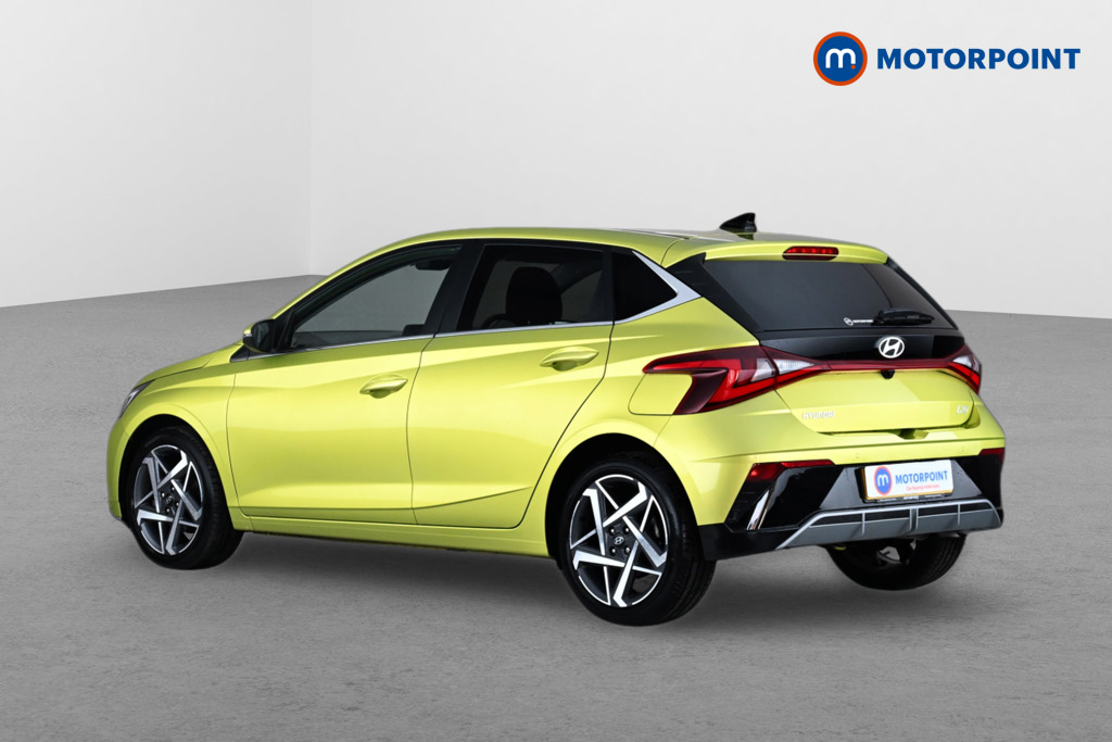 Hyundai I20 Premium Manual Petrol Hatchback - Stock Number (1633214) - Passenger side rear corner