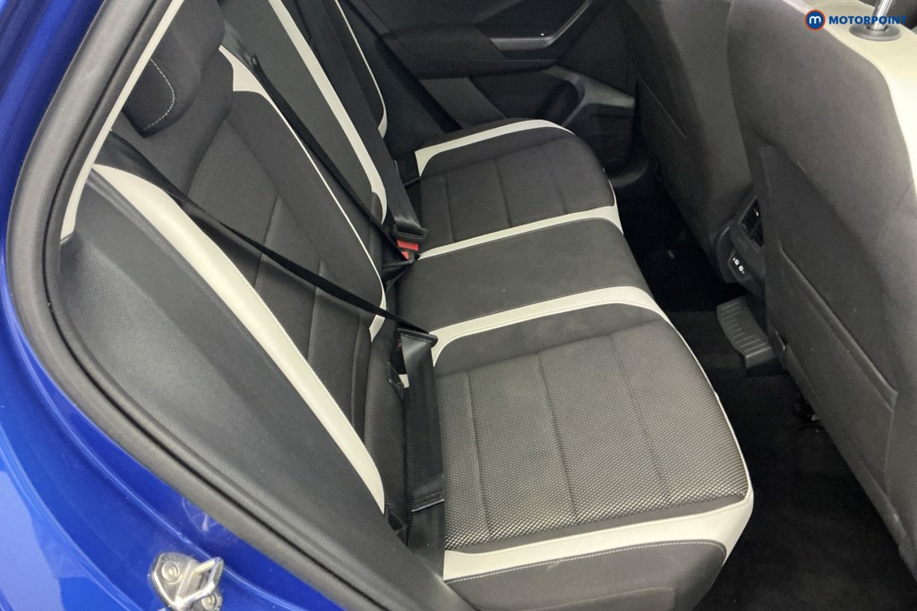 Volkswagen T-Roc SEL Automatic Petrol SUV - Stock Number (1635726) - 4th supplementary image