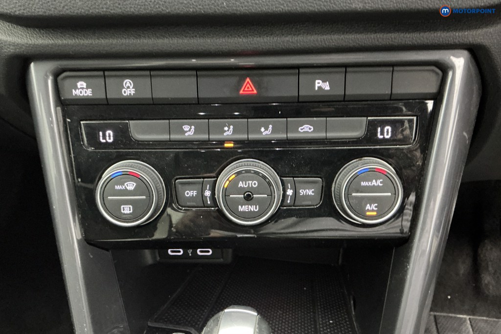 Volkswagen T-Roc SEL Automatic Petrol SUV - Stock Number (1635726) - 17th supplementary image
