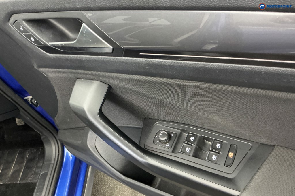 Volkswagen T-Roc SEL Automatic Petrol SUV - Stock Number (1635726) - 25th supplementary image