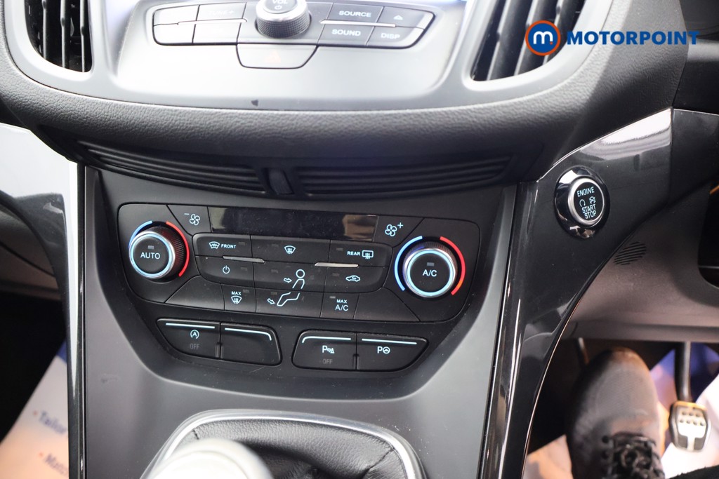 Ford Kuga St-Line Manual Diesel SUV - Stock Number (1649836) - 9th supplementary image