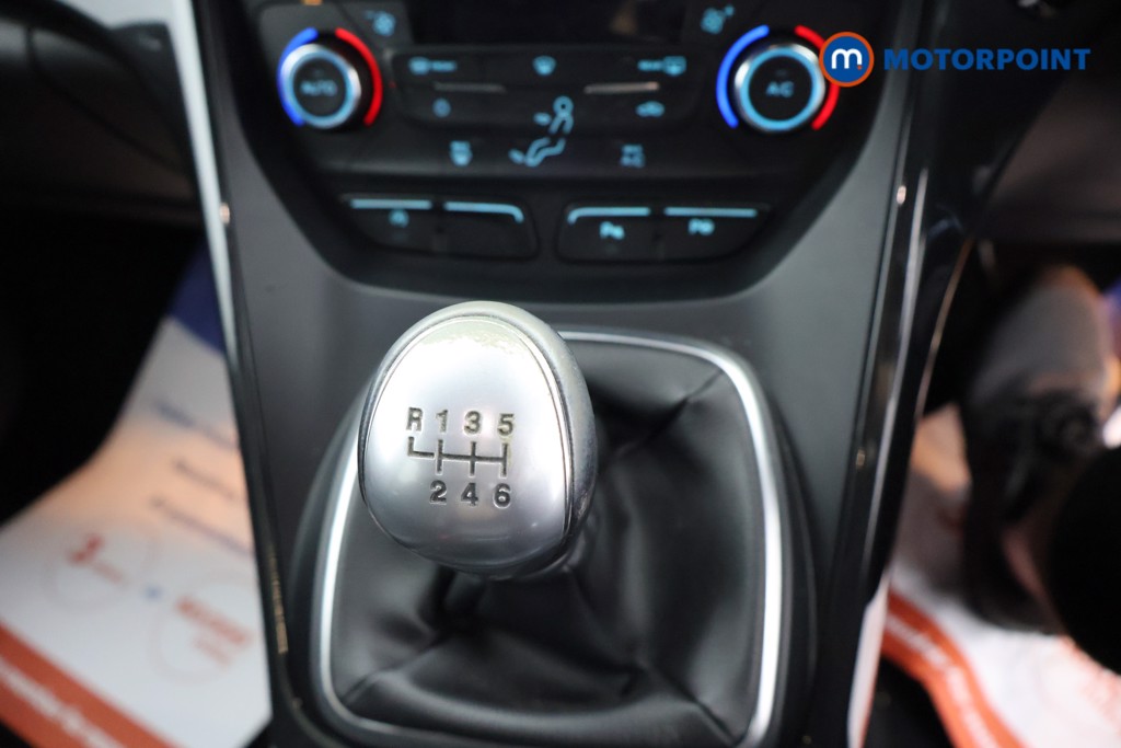 Ford Kuga St-Line Manual Diesel SUV - Stock Number (1649836) - 10th supplementary image