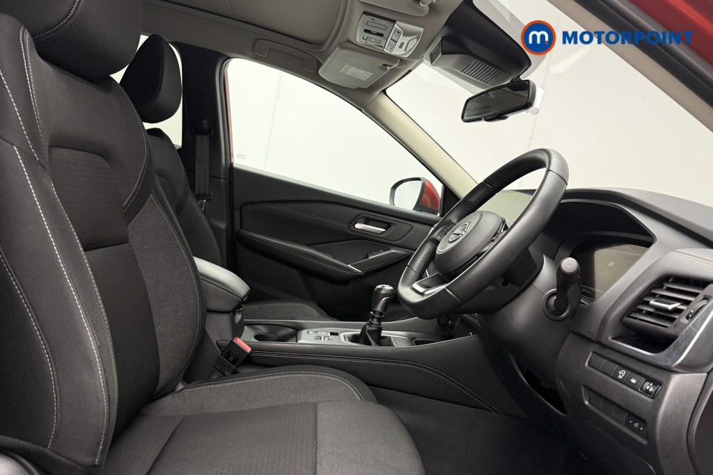 Nissan Qashqai N-Connecta Manual Petrol SUV - Stock Number (1651182) - 8th supplementary image