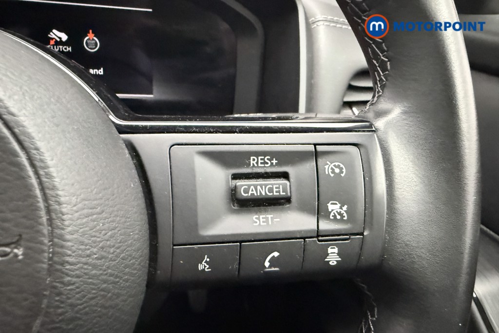 Nissan Qashqai N-Connecta Manual Petrol SUV - Stock Number (1651182) - 15th supplementary image