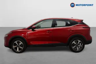 Nissan Qashqai N-Connecta Manual Petrol SUV - Stock Number (1651182) - Passenger side
