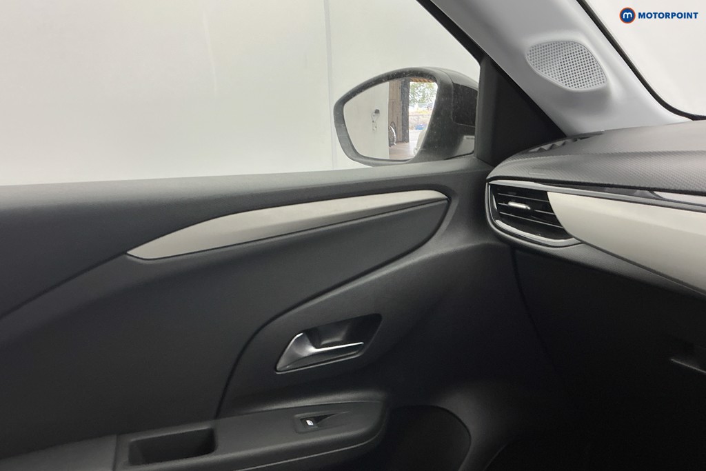 Vauxhall Corsa Design Manual Petrol Hatchback - Stock Number (1651873) - 19th supplementary image