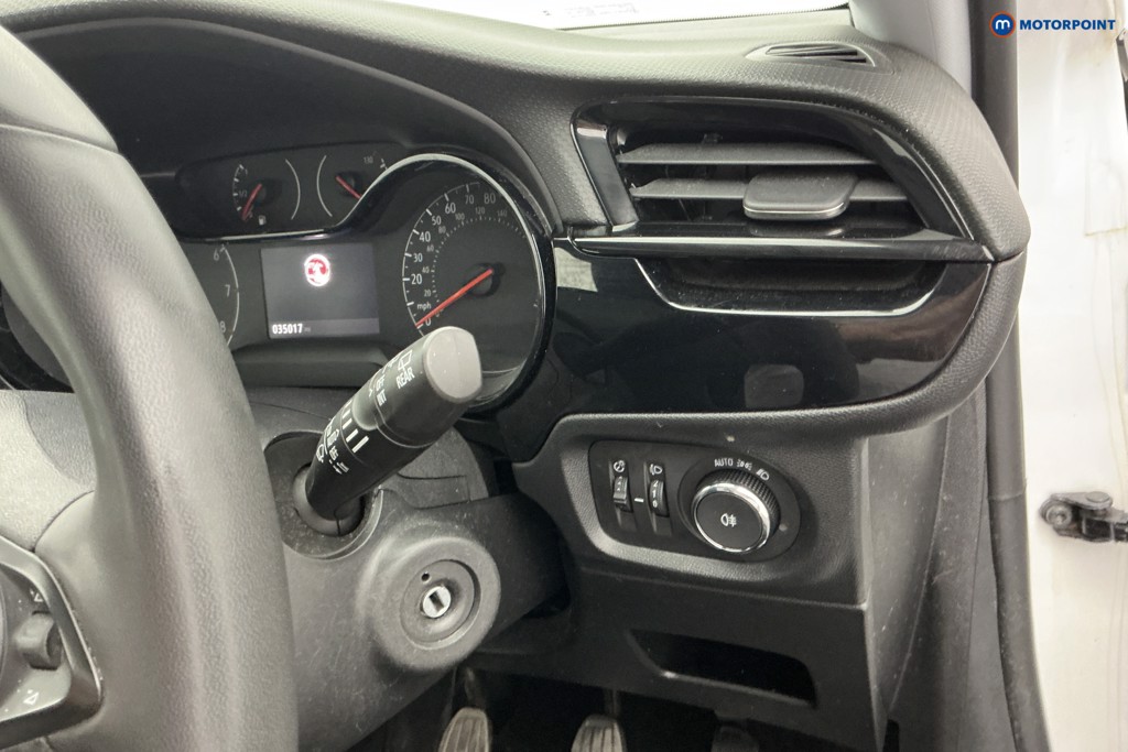 Vauxhall Corsa Design Manual Petrol Hatchback - Stock Number (1651873) - 22nd supplementary image