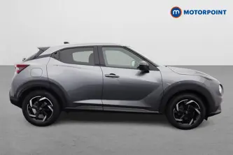 Nissan Juke N-Connecta Manual Petrol SUV - Stock Number (1652363) - Drivers side