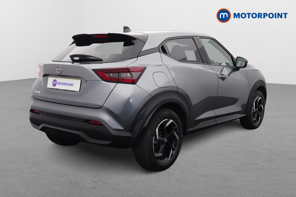 Nissan Juke N-Connecta Manual Petrol SUV - Stock Number (1652363) - Drivers side rear corner