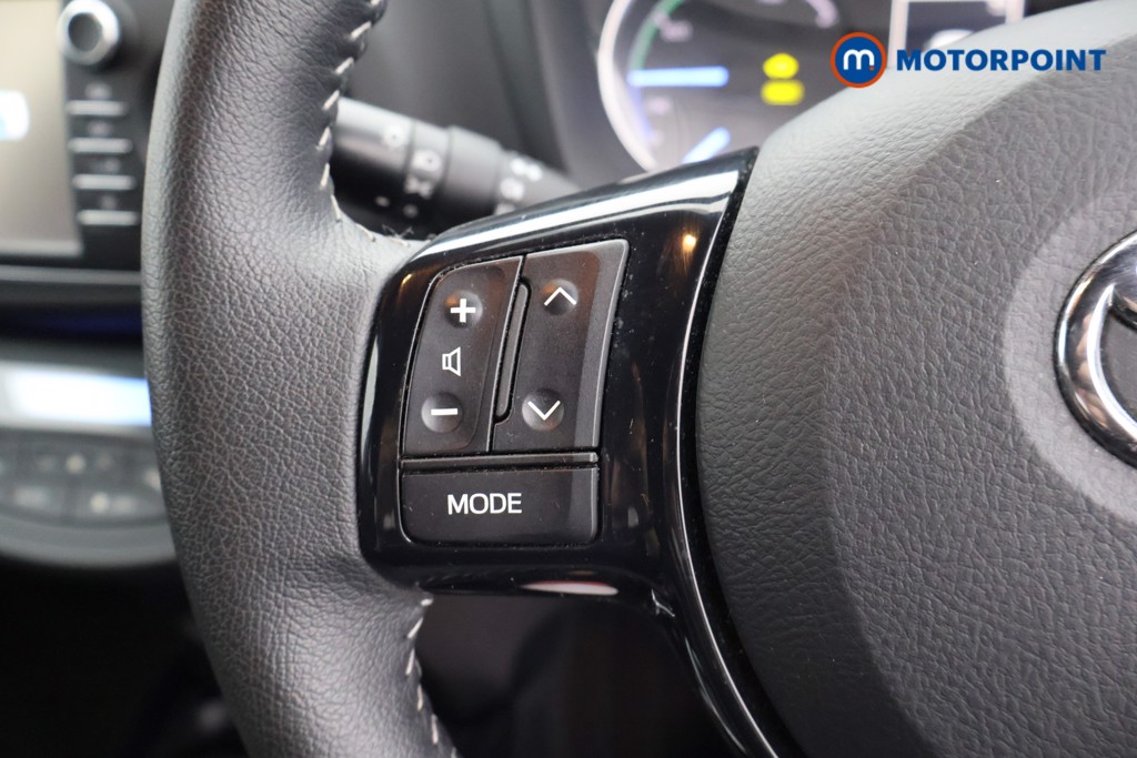 Toyota Yaris Y20 Automatic Petrol Hatchback - Stock Number (1652827) - 2nd supplementary image