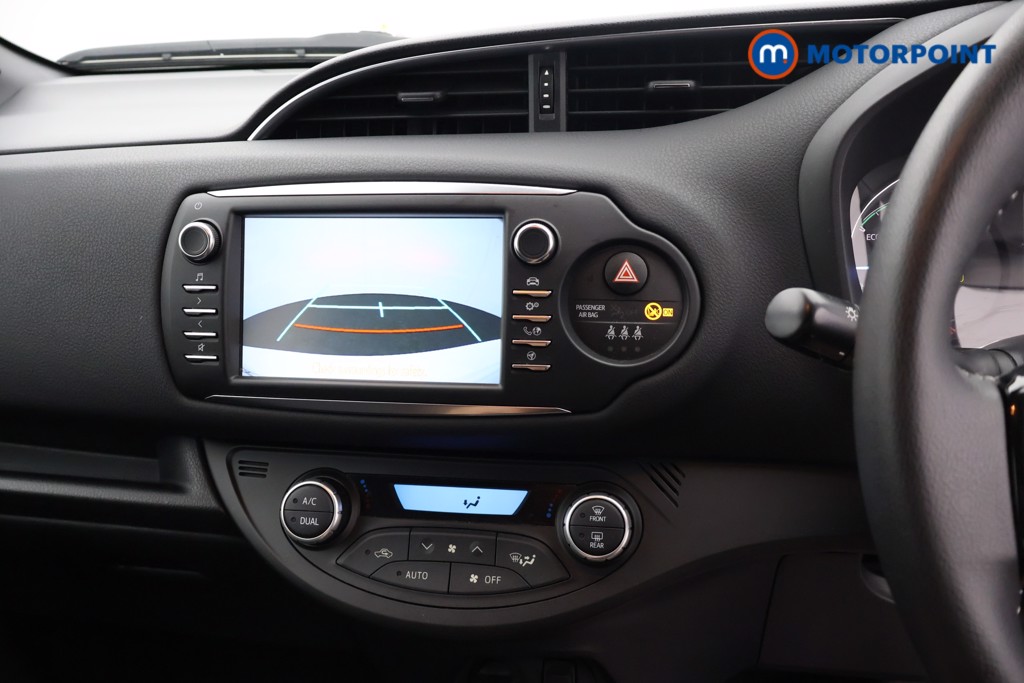 Toyota Yaris Y20 Automatic Petrol Hatchback - Stock Number (1652827) - 9th supplementary image