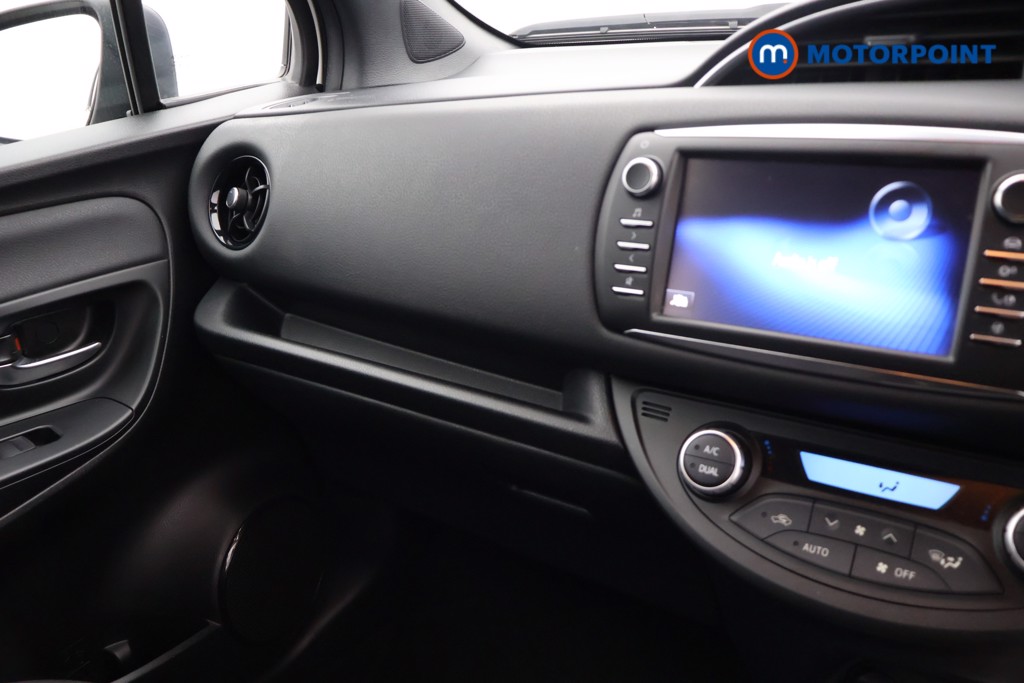 Toyota Yaris Y20 Automatic Petrol Hatchback - Stock Number (1652827) - 12th supplementary image