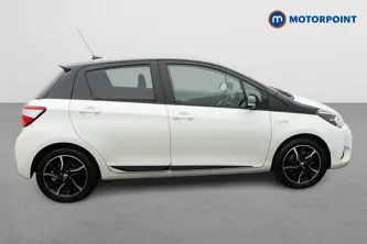 Toyota Yaris Y20 Automatic Petrol Hatchback - Stock Number (1652827) - Drivers side
