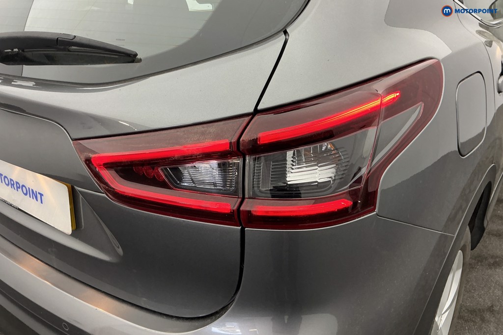 Nissan Qashqai Acenta Premium Automatic Petrol SUV - Stock Number (1653069) - 31st supplementary image