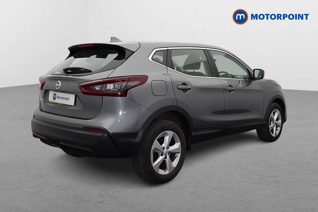 Nissan Qashqai Acenta Premium Automatic Petrol SUV - Stock Number (1653069) - Drivers side rear corner