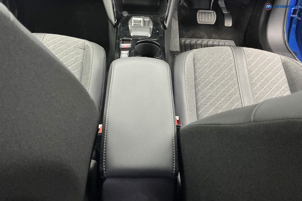 Peugeot 2008 Allure Automatic Petrol SUV - Stock Number (1653665) - 11th supplementary image