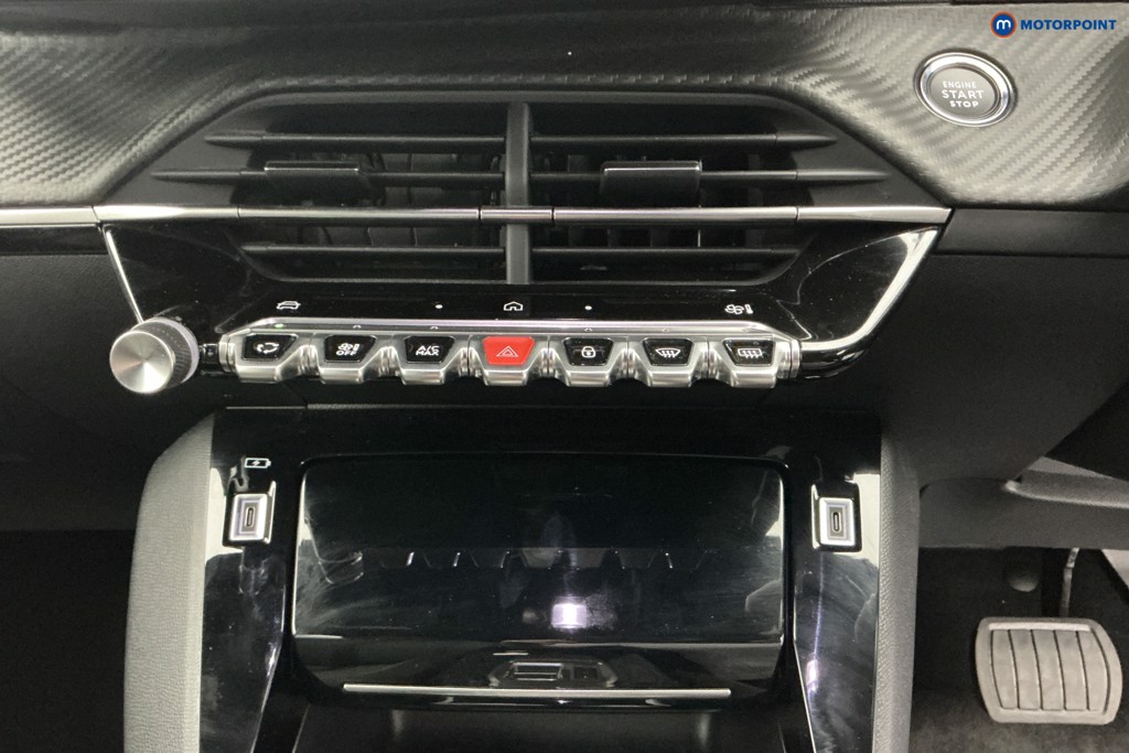 Peugeot 2008 Allure Automatic Petrol SUV - Stock Number (1653665) - 17th supplementary image