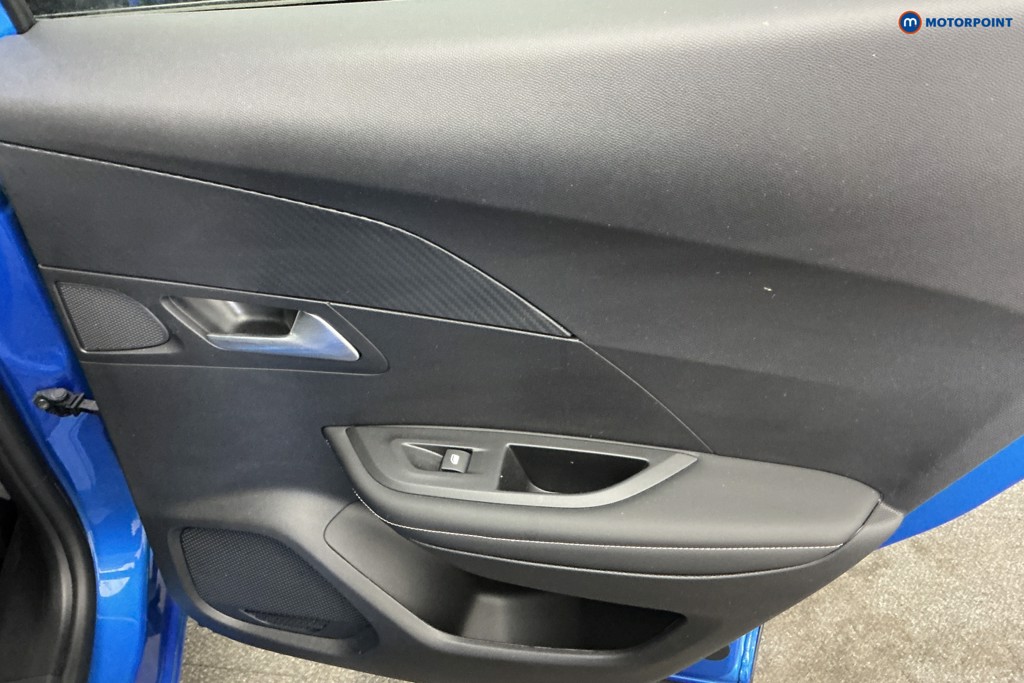 Peugeot 2008 Allure Automatic Petrol SUV - Stock Number (1653665) - 26th supplementary image