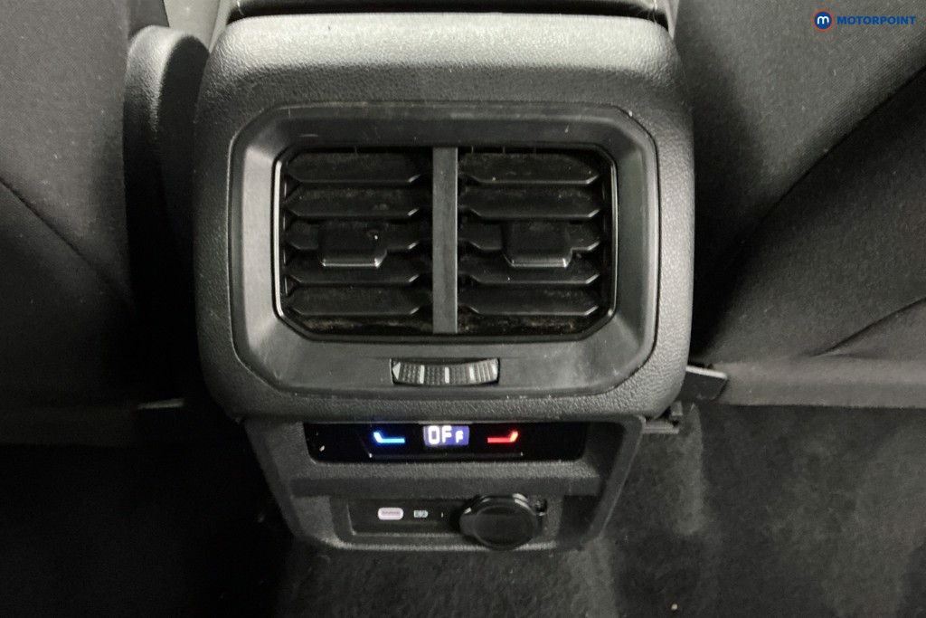 Volkswagen Tiguan Allspace Life Automatic Petrol SUV - Stock Number (1653840) - 10th supplementary image