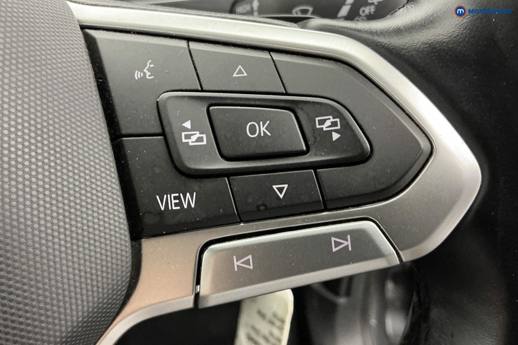 Volkswagen Tiguan Allspace Life Automatic Petrol SUV - Stock Number (1653840) - 21st supplementary image