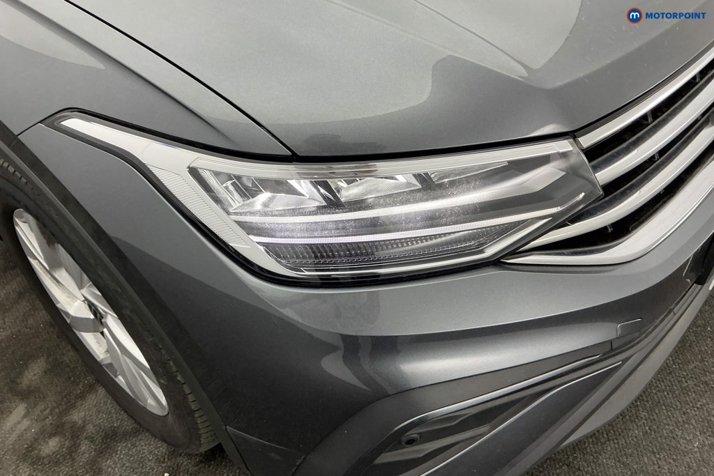 Volkswagen Tiguan Allspace Life Automatic Petrol SUV - Stock Number (1653840) - 29th supplementary image