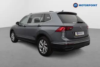 Volkswagen Tiguan Allspace Life Automatic Petrol SUV - Stock Number (1653840) - Passenger side rear corner