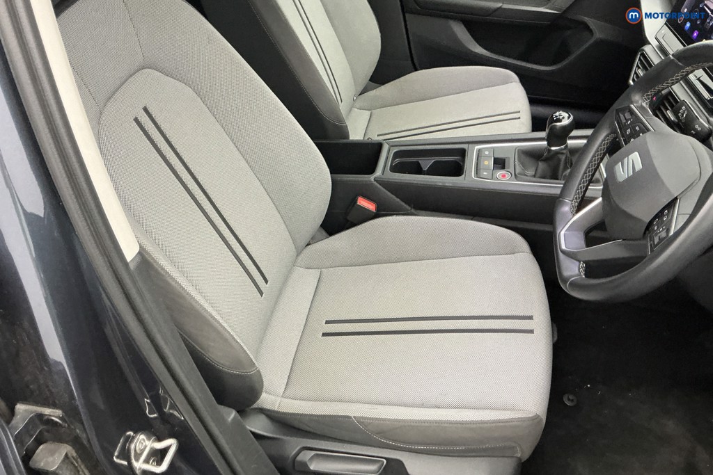 Seat Leon Se Dynamic Manual Petrol Hatchback - Stock Number (1653978) - 5th supplementary image