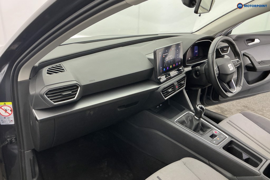 Seat Leon Se Dynamic Manual Petrol Hatchback - Stock Number (1653978) - 9th supplementary image
