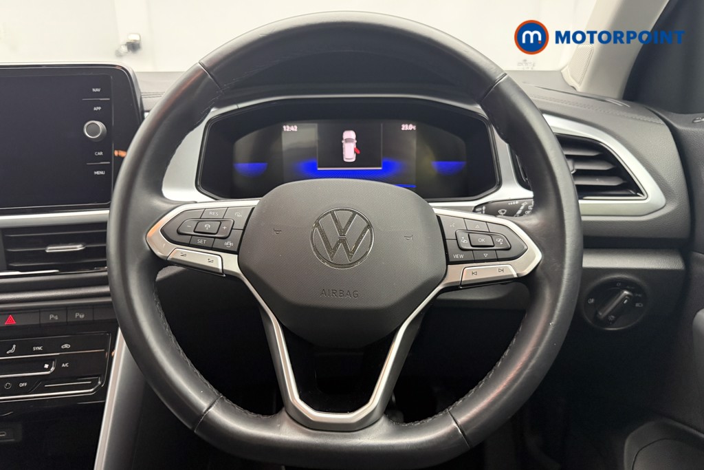 Volkswagen T-Roc Life Manual Petrol SUV - Stock Number (1654077) - 12th supplementary image