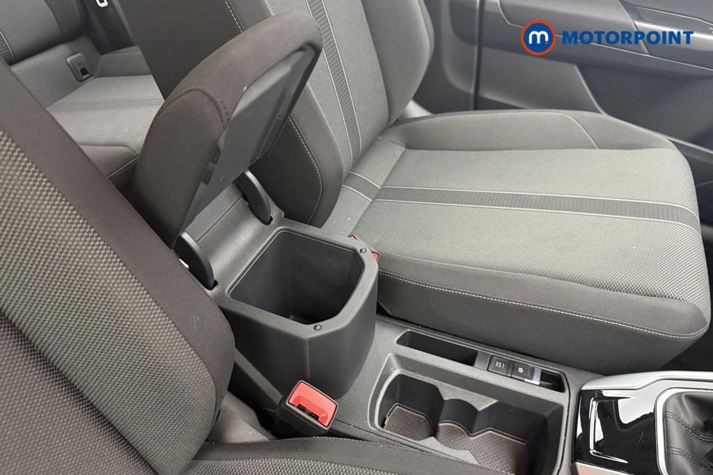 Volkswagen T-Roc Life Manual Petrol SUV - Stock Number (1654077) - 16th supplementary image