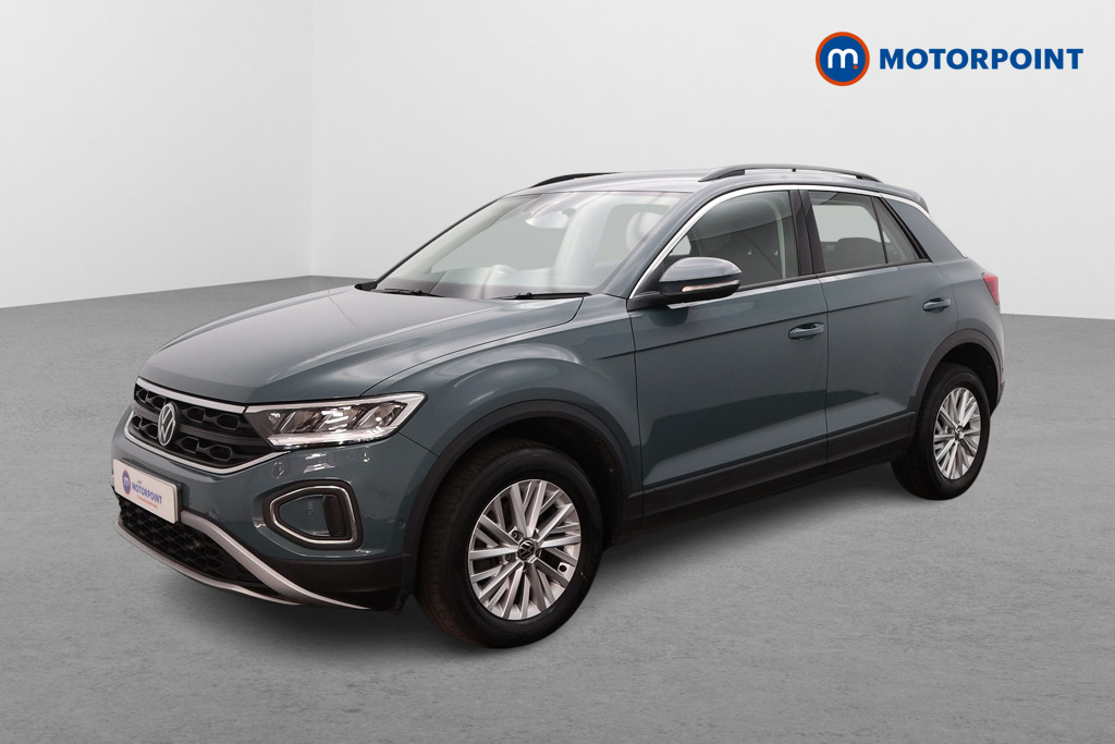 Volkswagen T-Roc Life Manual Petrol SUV - Stock Number (1654077) - Passenger side front corner