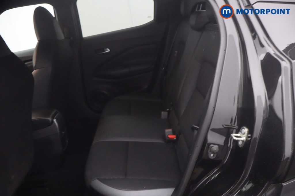 Nissan Juke N-Connecta Manual Petrol SUV - Stock Number (1654198) - 11th supplementary image