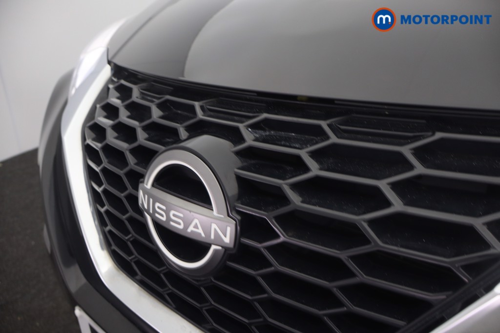 Nissan Juke N-Connecta Manual Petrol SUV - Stock Number (1654198) - 17th supplementary image