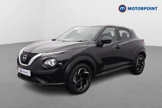 Nissan Juke N-Connecta Manual Petrol SUV - Stock Number (1654198) - Passenger side front corner
