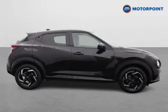 Nissan Juke N-Connecta Manual Petrol SUV - Stock Number (1654198) - Drivers side