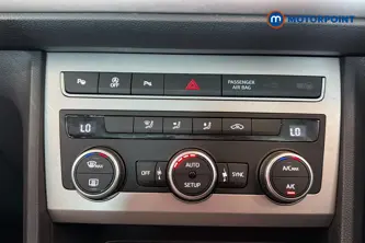 Seat Ateca Xperience Automatic Petrol SUV - Stock Number (1654400) - 12th supplementary image