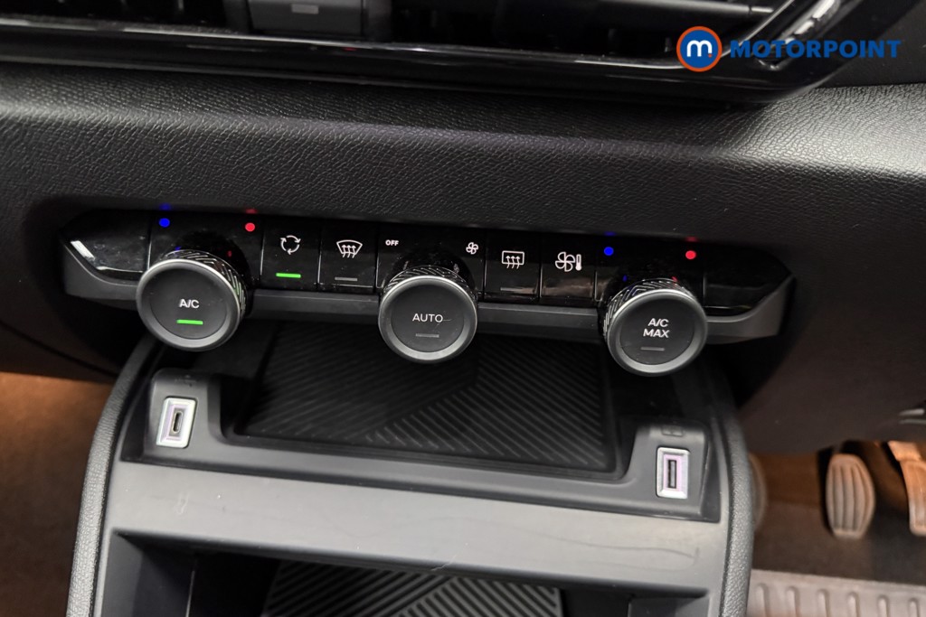Citroen C4 YOU Manual Petrol Hatchback - Stock Number (1654789) - 11th supplementary image